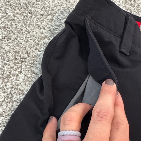 Men’s Under Armour Shorts - Picture 3 of 8